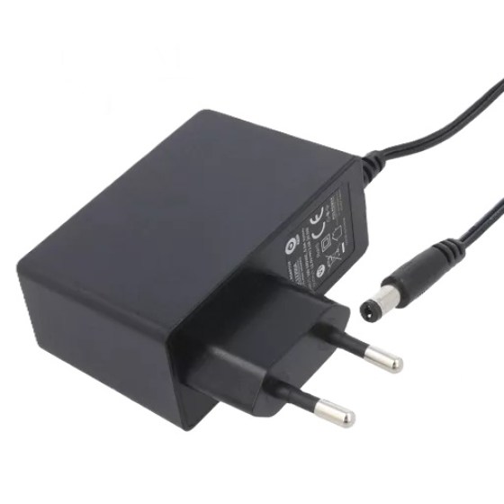 Hálózati DC adapter 12V